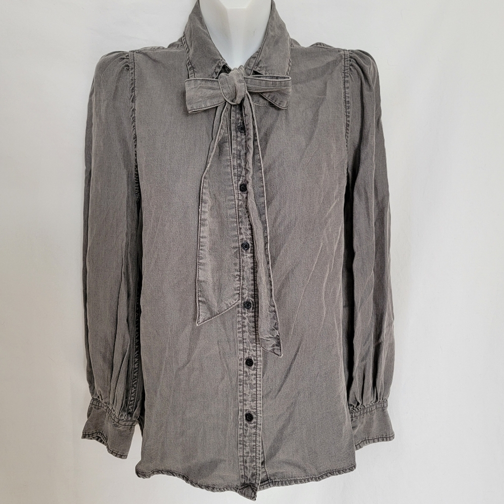 NWT Lauren Ralph Lauren Gray Shirt PM